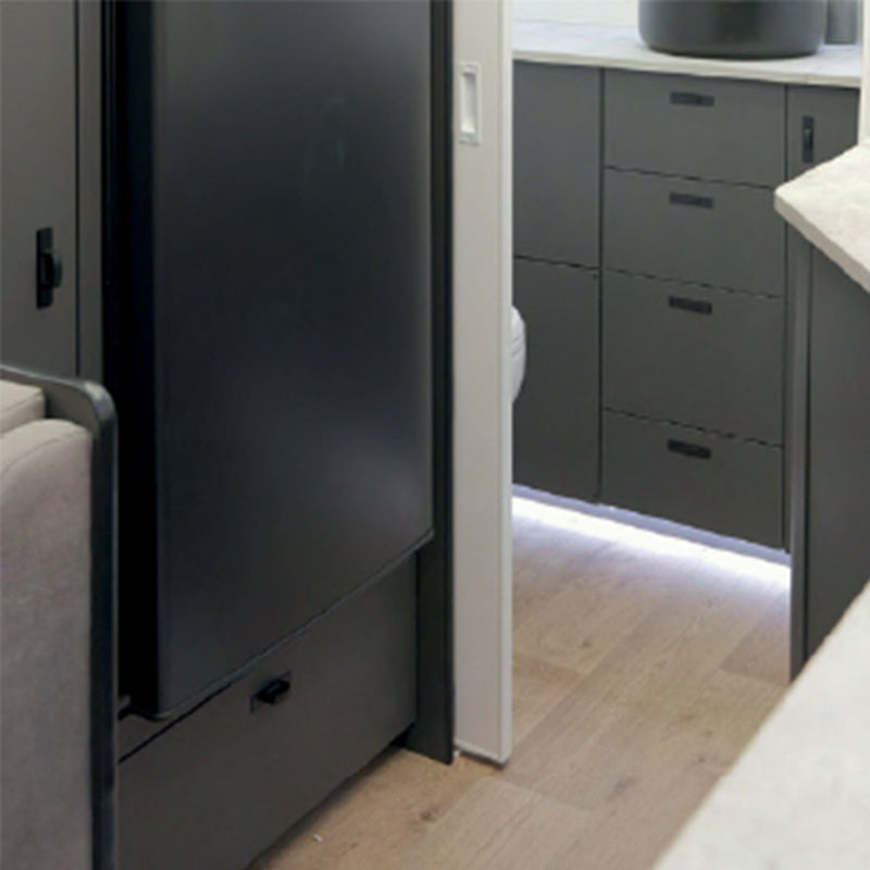 Load image into Gallery viewer, Belgique Flooring Collection L159A Platinum Oak 72m² Roll (2.4m x 30m) 0.55mm Wear Layer