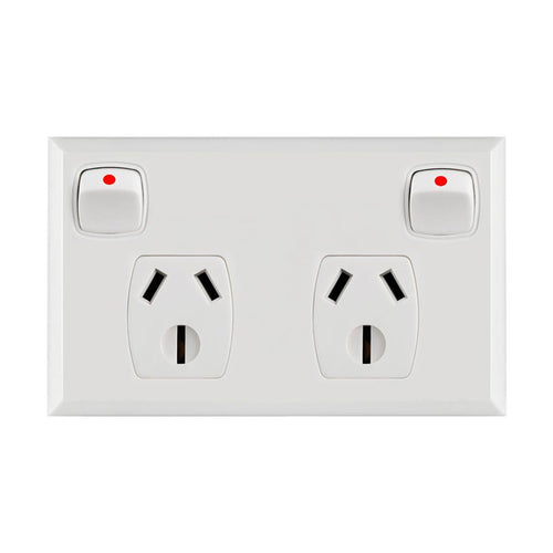 Iluma 15A Double Pole Double GPO Powerpoint White