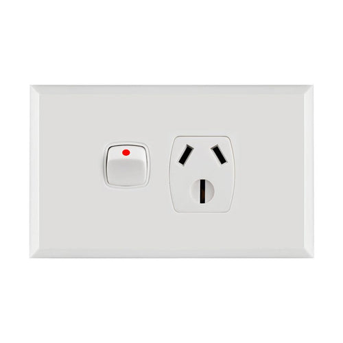 Iluma Double Pole 15A Single GPO PowerPoint White